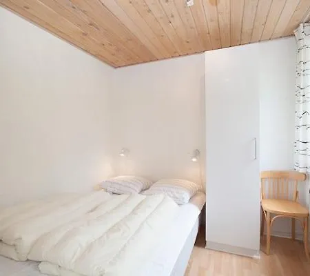 Ho Three-bedroom 13